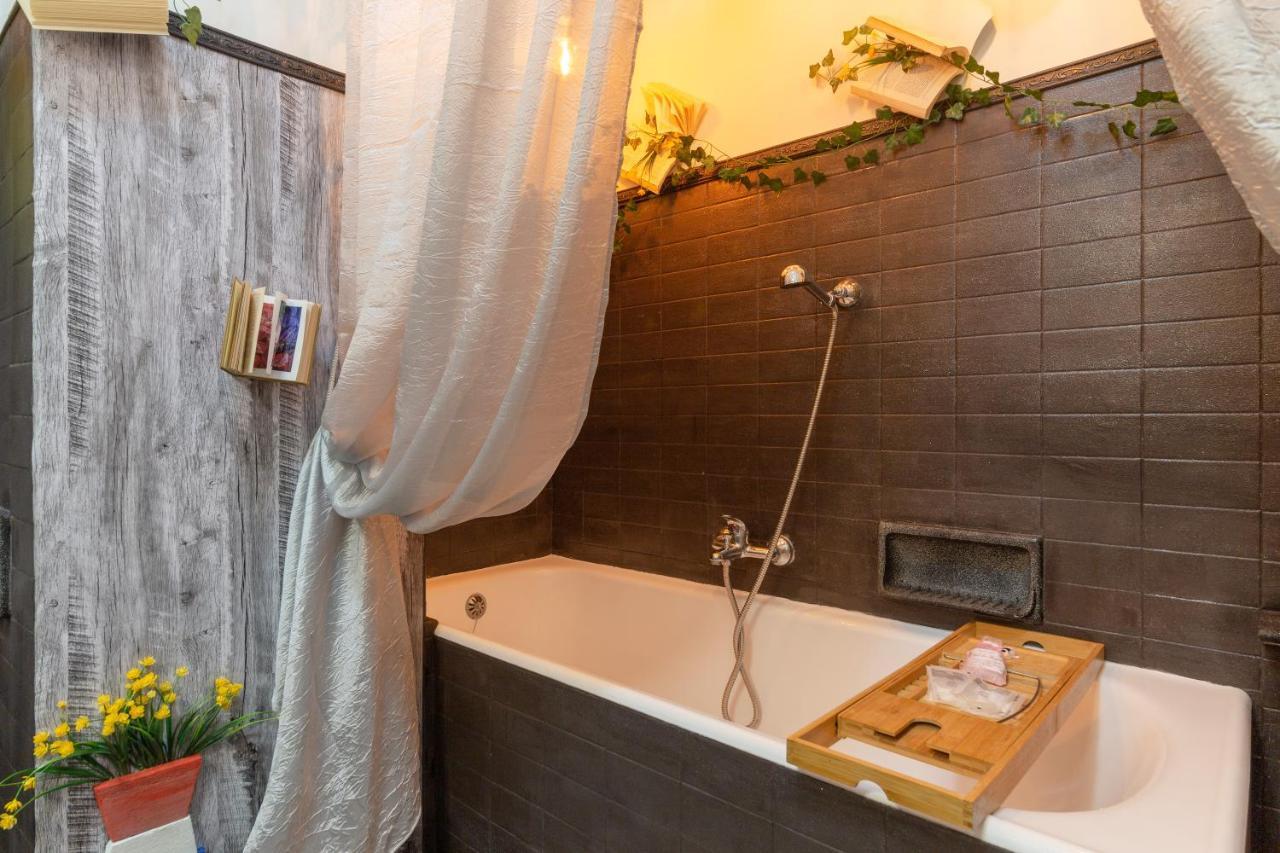 Lodge & Art - San Francesco - Trieste Center ***** Екстер'єр фото